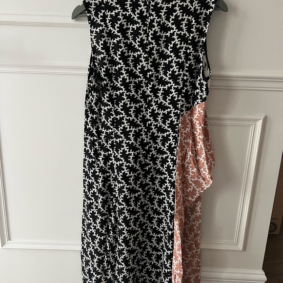 Stunning Diane Von Furstenberg 100% silk ruffle midi dress - Picture 3 of 6
